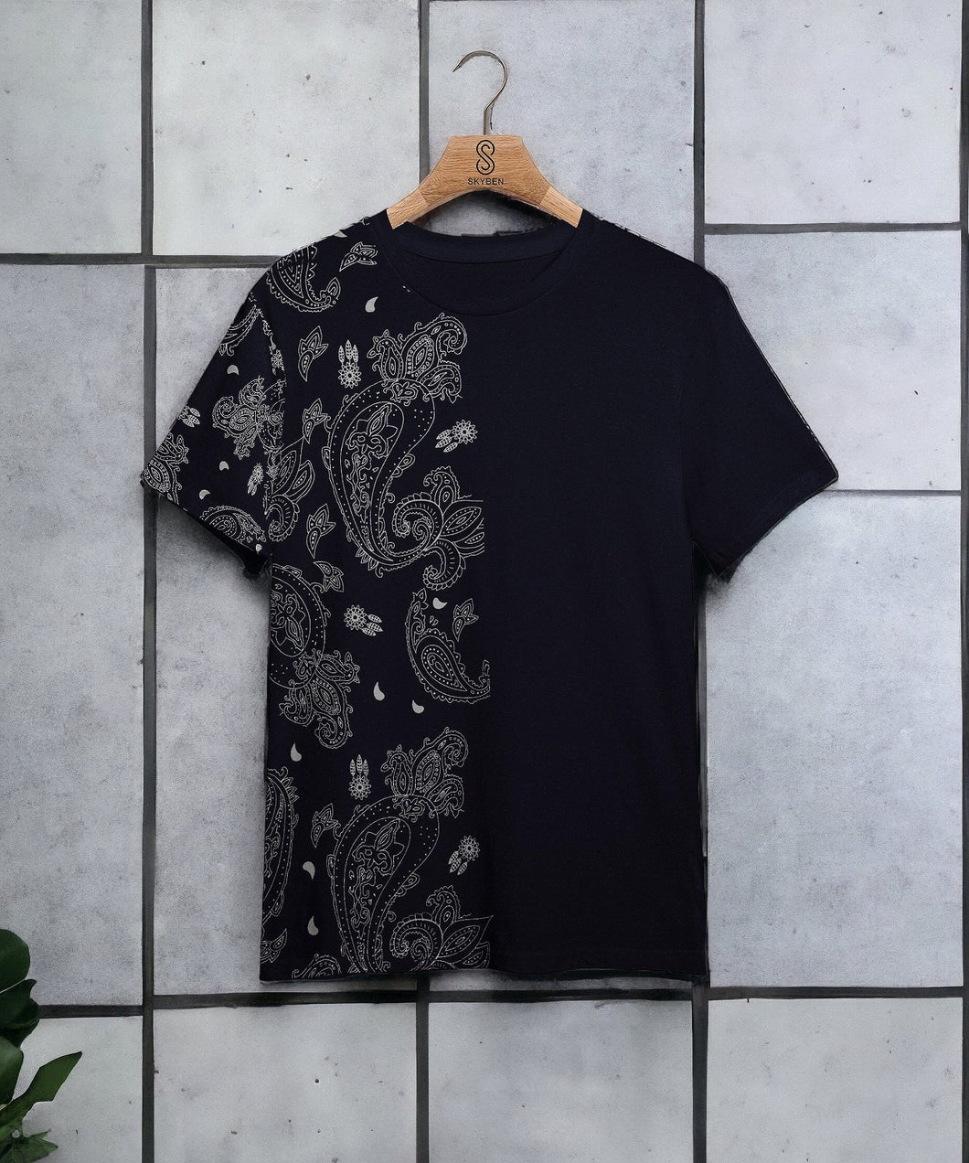 Garcon Men's T-Shirt