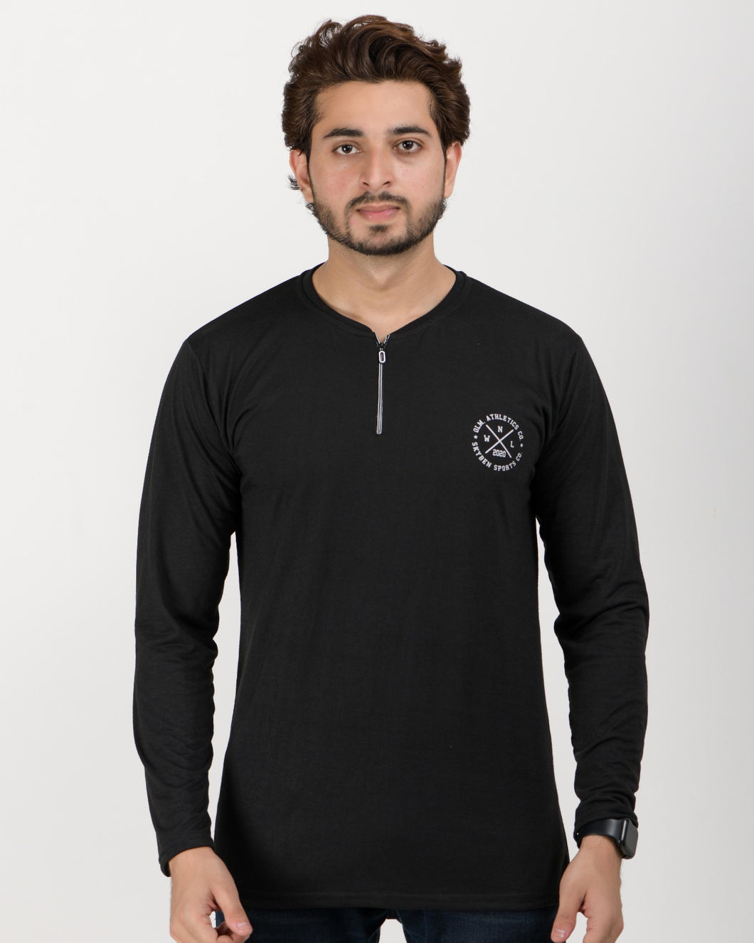 Men Solid Henley Neck Cotton Blend Black T-Shirt